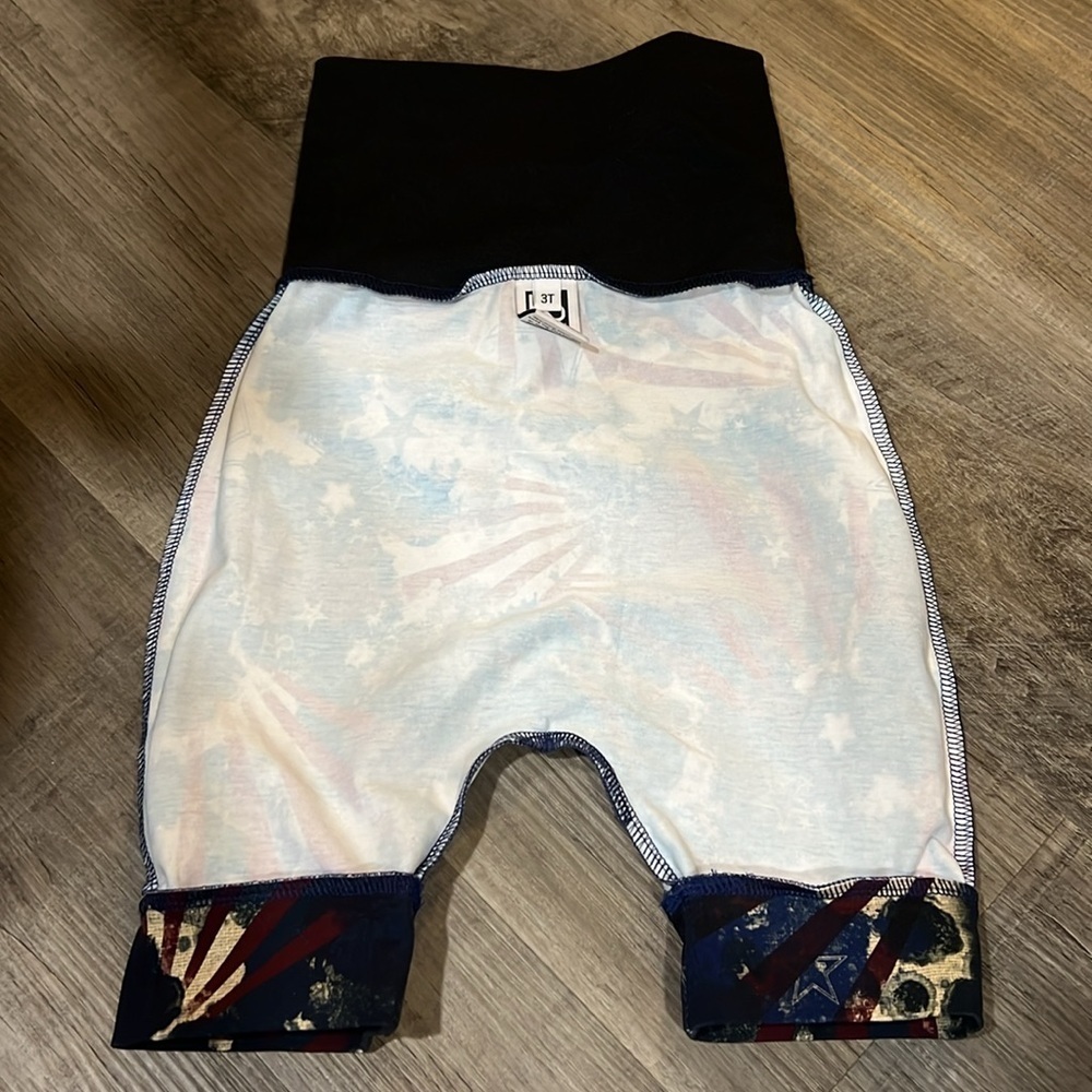 Hazel Bleu handmade in the USA shorts size 3T - Picture 3 of 5